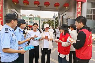 队记：拉文及其团队想加盟湖人 从上季开始他就不想为多诺万效力